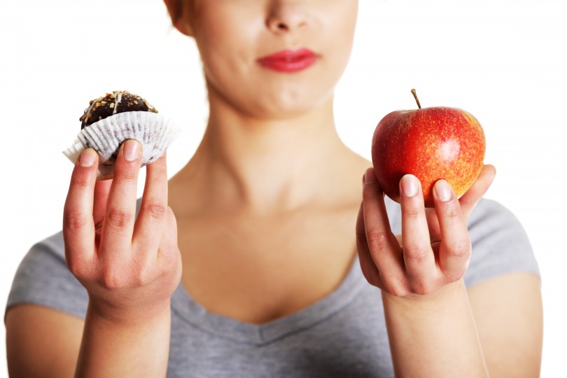Mantén tu peso durante la menopausia aprendiendo a diferenciar el hambre real de la mental